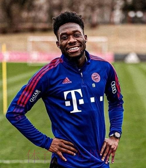 TA:阿方索将留在拜仁 皇马已三个月未联系球员